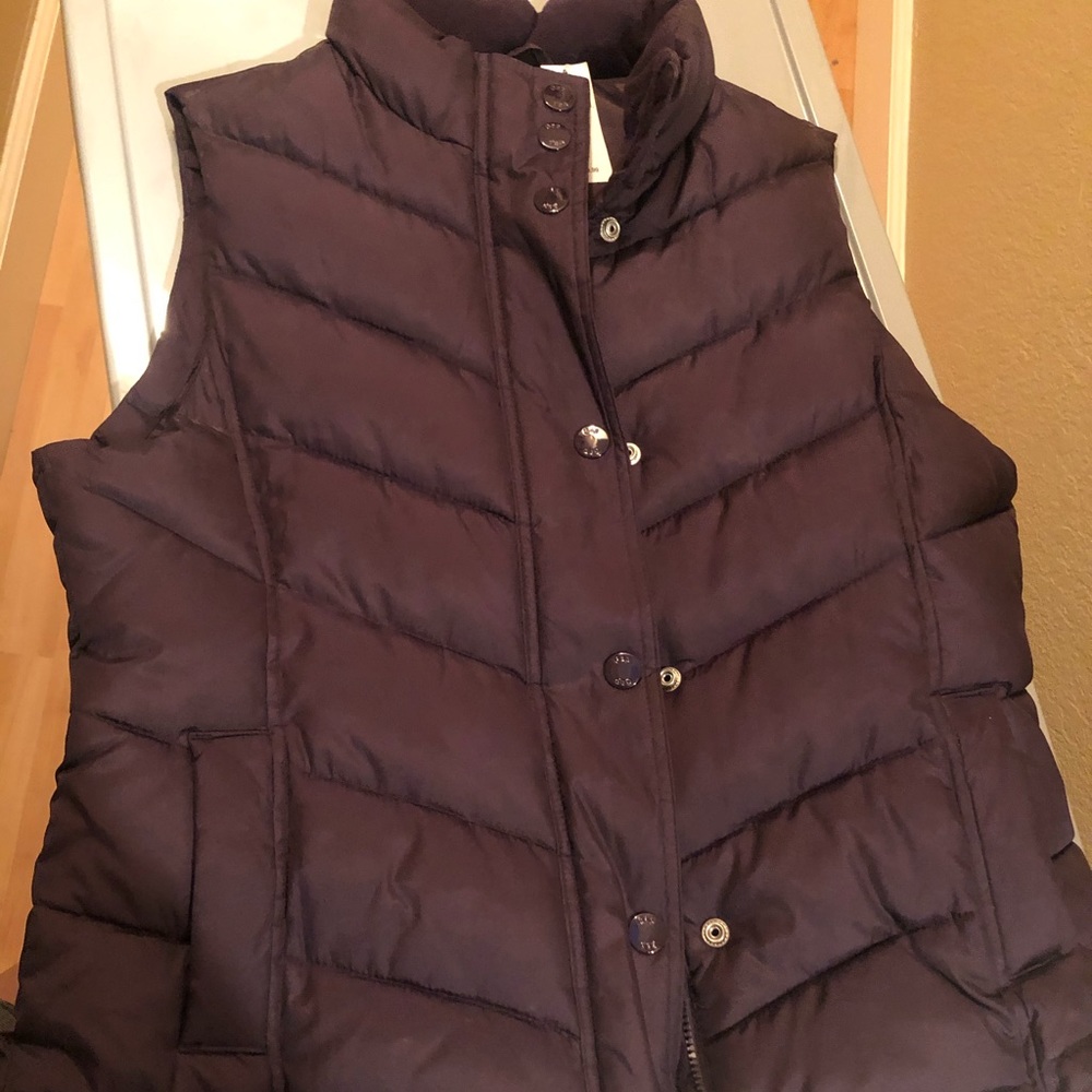 Women’s Gap vest